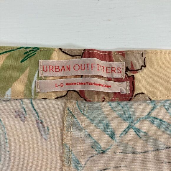 Urban Outfitters Shorts Women’s L Floral High Waisted Boho Cottagecore Casual - Picture 6 of 9